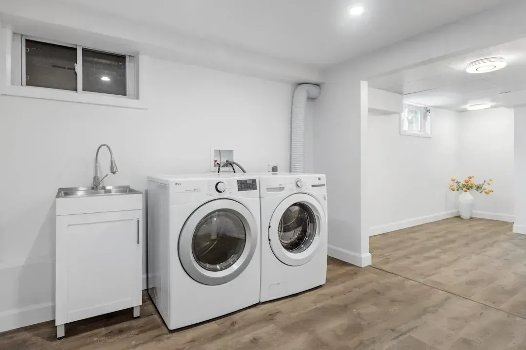 A Laundry Area Buried in the Basement (Image Credits: Unsplash)