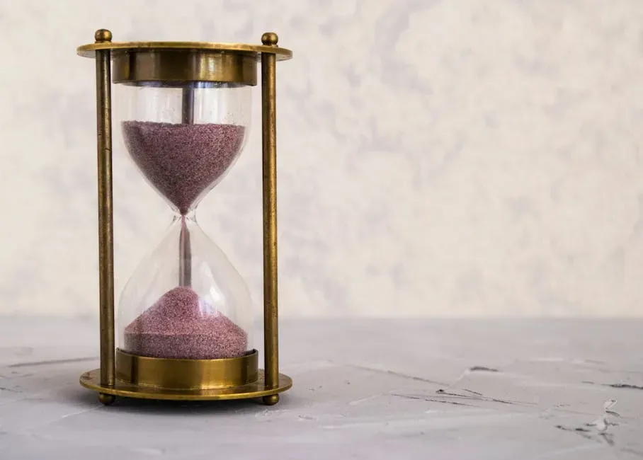 11. Skipping Impulse Purchases with a Waiting Rule (Image Credits: Pexels)