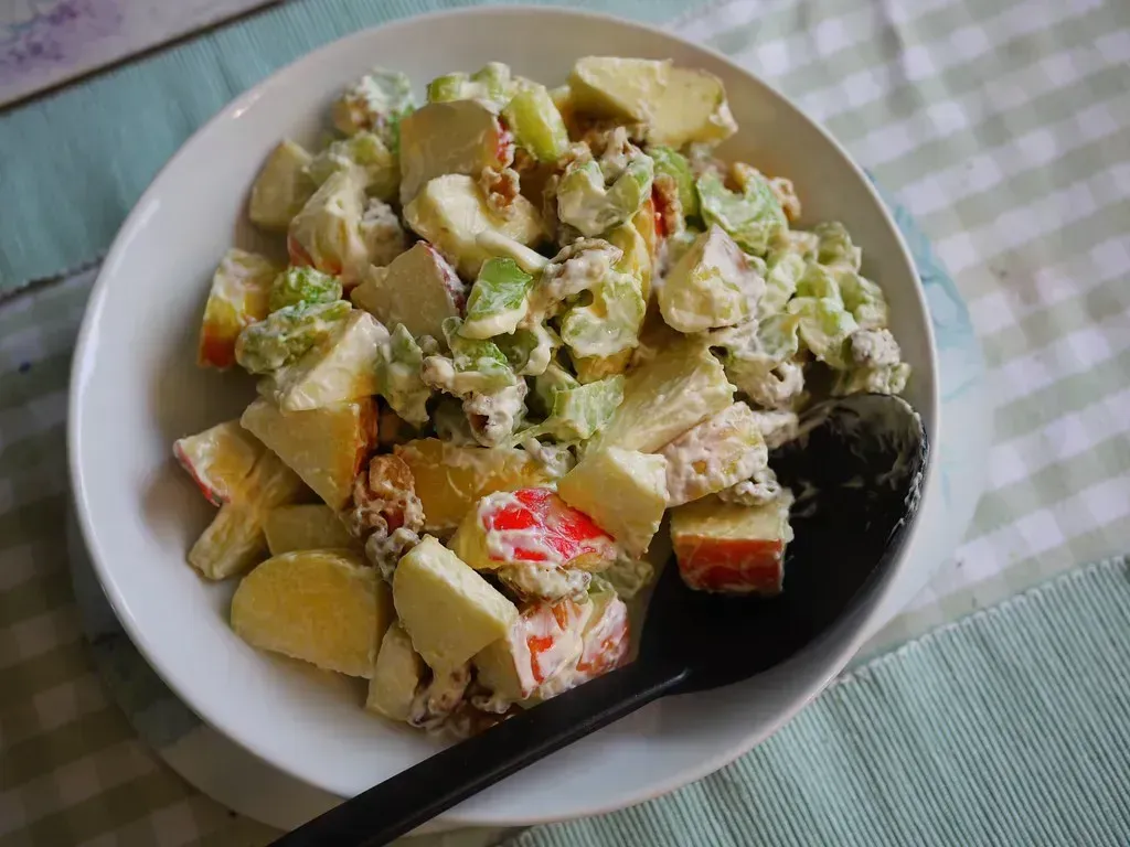6. Waldorf salad (Smabs Sputzer (1956-2017), Flickr, CC BY 2.0)