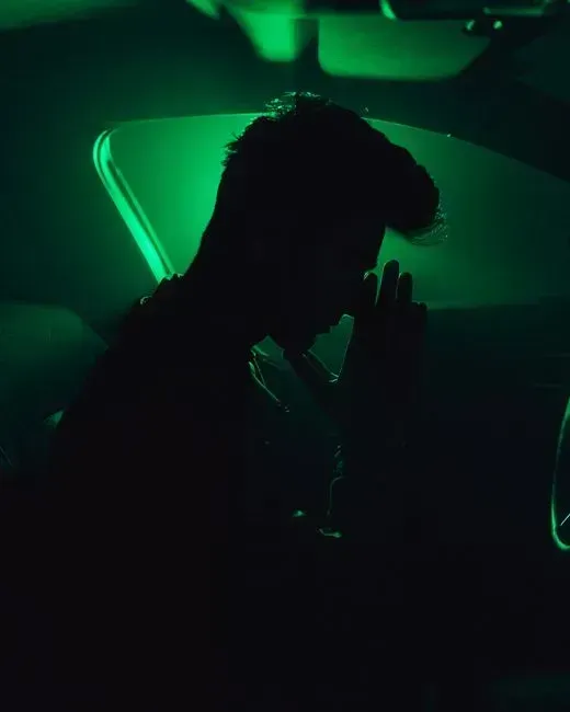 Praying Before Leaving the Driveway (Image Credits: Pexels)