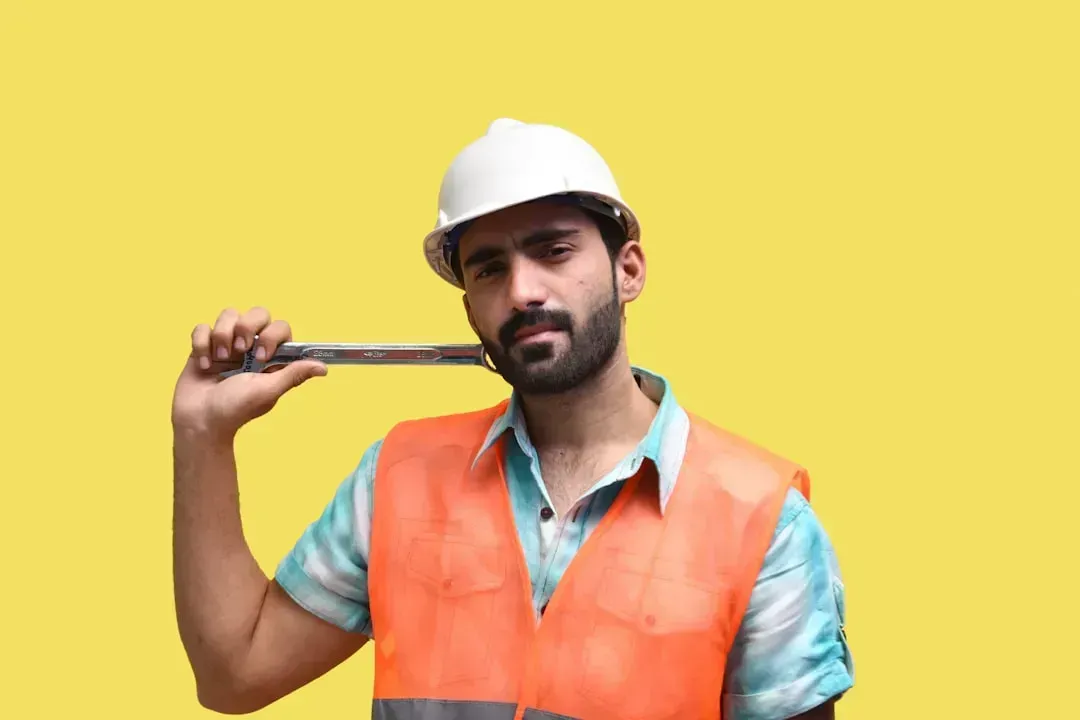 2. Hiring an Unlicensed Contractor (Image Credits: Unsplash)