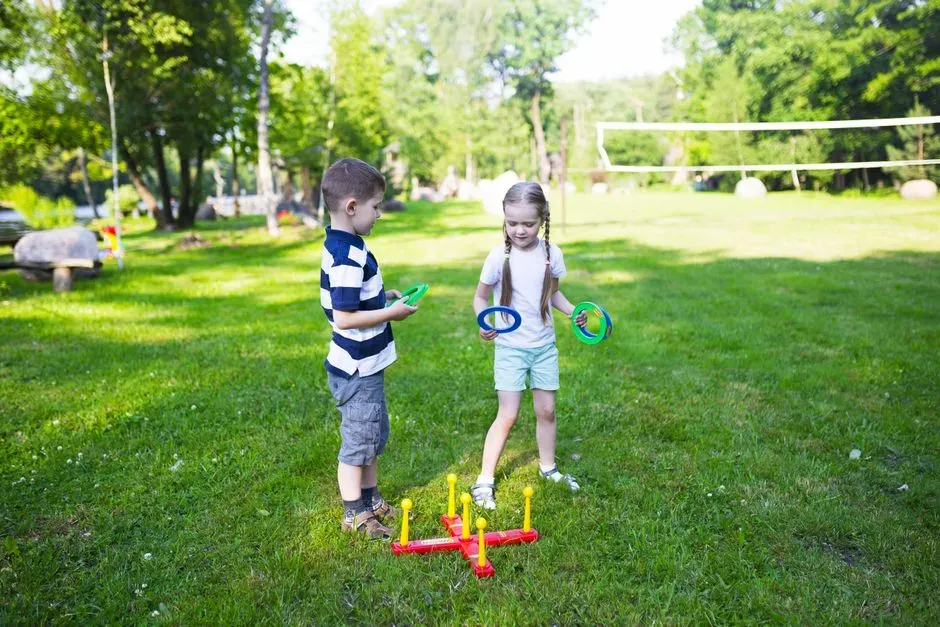 1. Sending Kids Outside With No Set Return Time (Image Credits: Pexels)