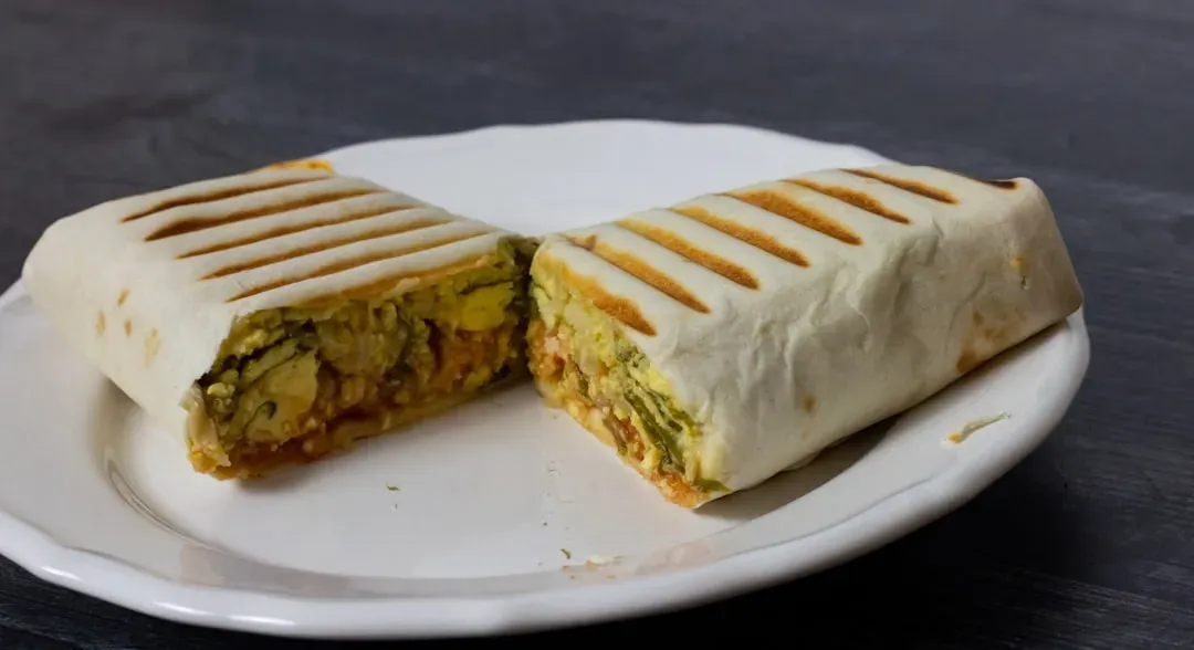 3. Taco Bell Grande Steak Toasted Breakfast Burrito (Image Credits: Unsplash)