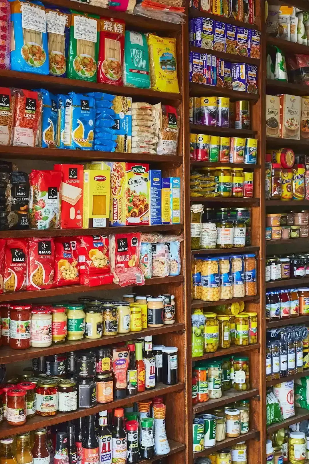 8. Name-Brand Pantry Staples Like Flour and Sugar (Image Credits: Unsplash)