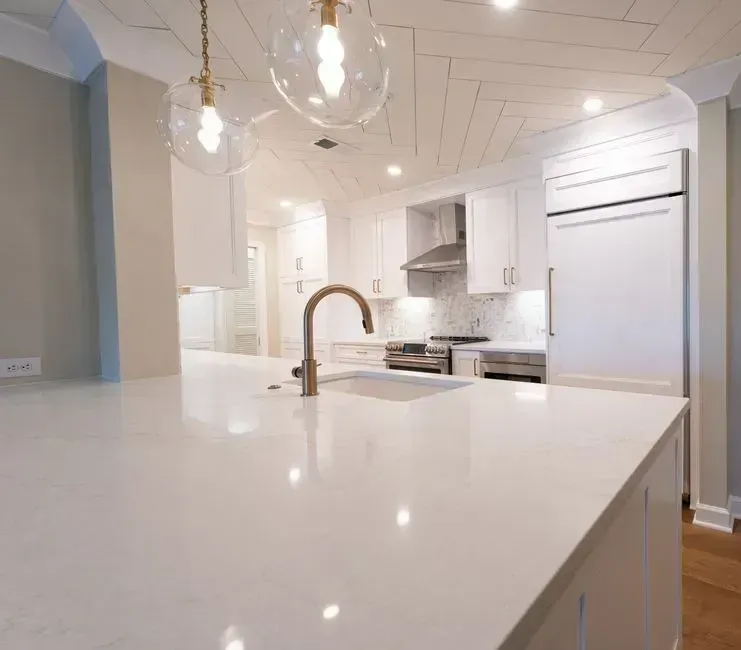 1. Major upscale kitchen remodels (Image Credits: Pexels)
