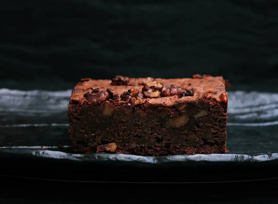 Depression-Era "Poor Man's Cake" (Image Credits: Unsplash)