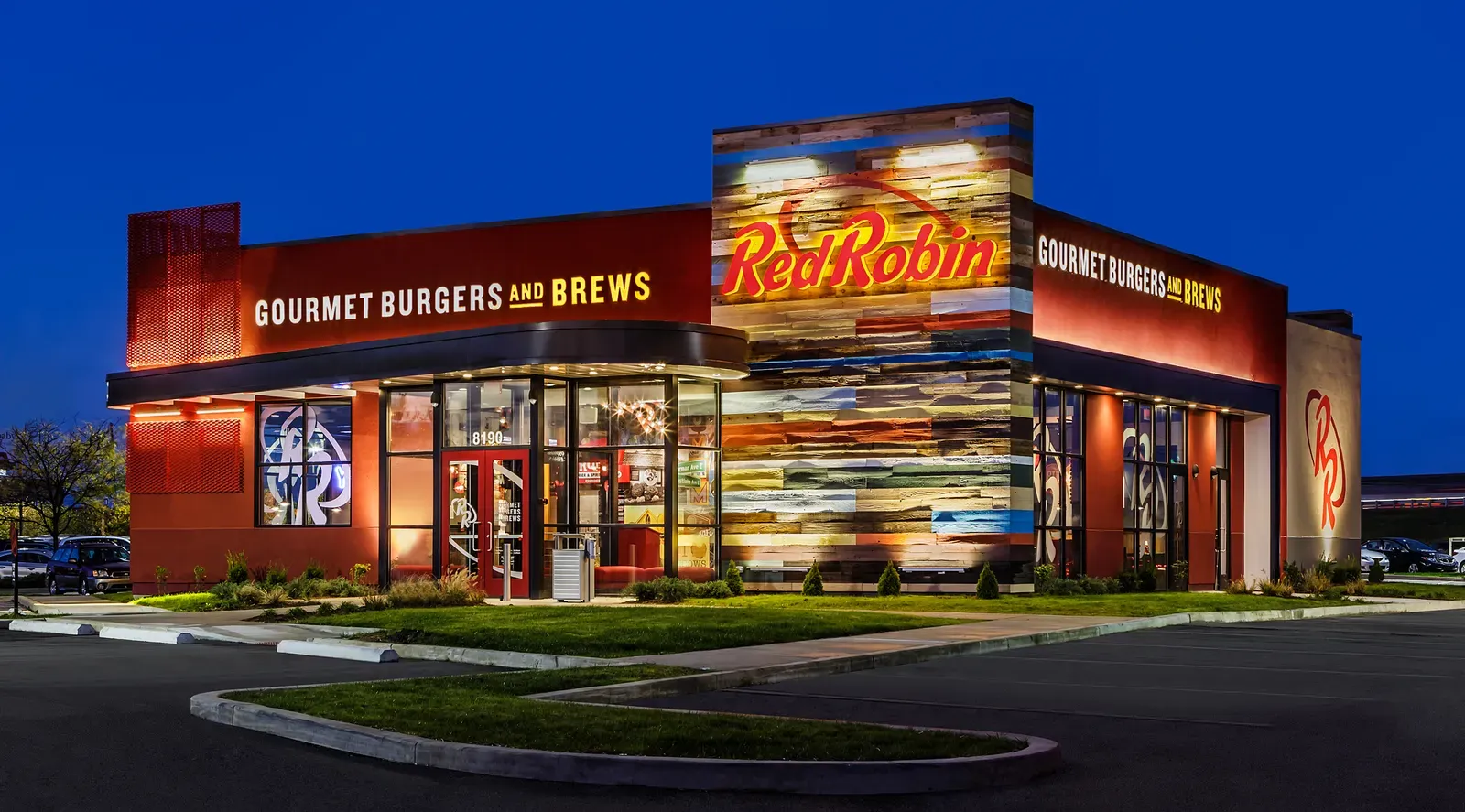 6. Red Robin: Burger Chain on the Brink (By Cbraccialini, CC BY-SA 4.0)