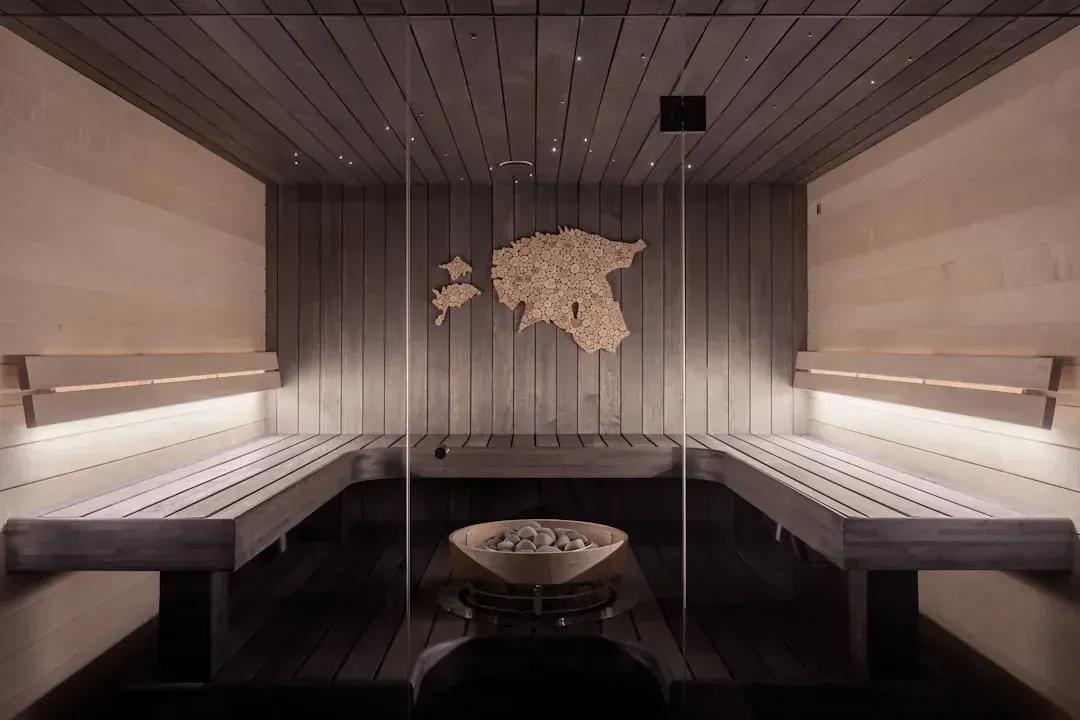 2. Saunas and Elaborate Spa Rooms (Image Credits: Unsplash)