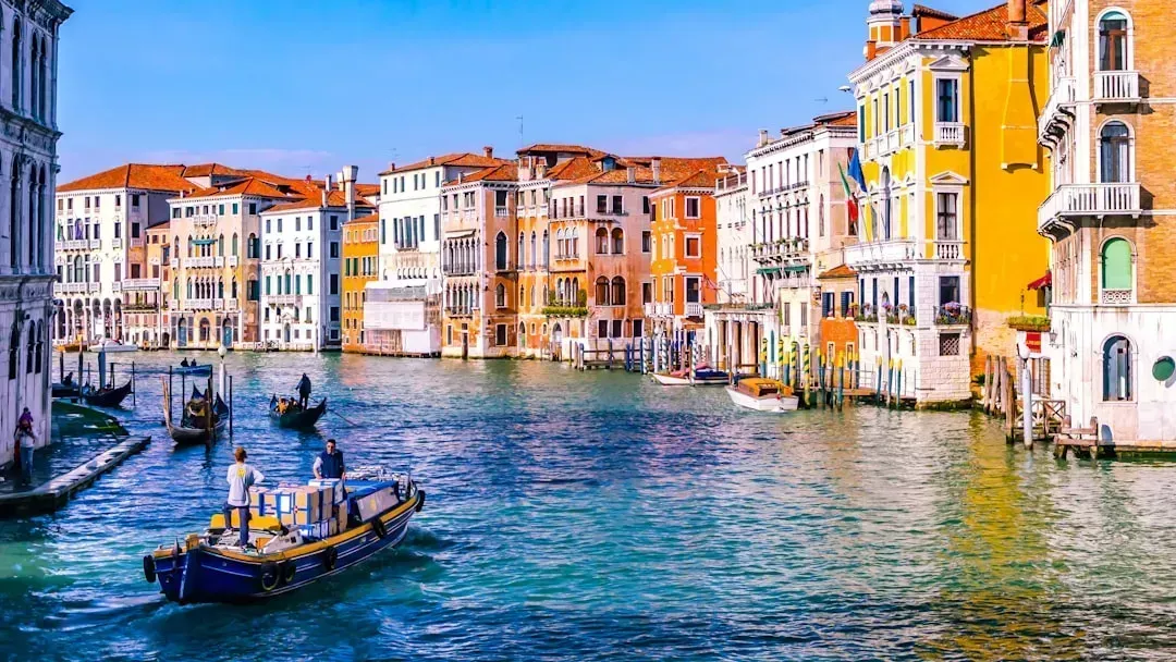 Venice, Italy (Image Credits: Unsplash)
