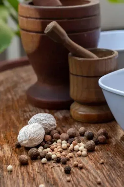 6. Building dishes with acid and balance in mind (Image Credits: Pexels)