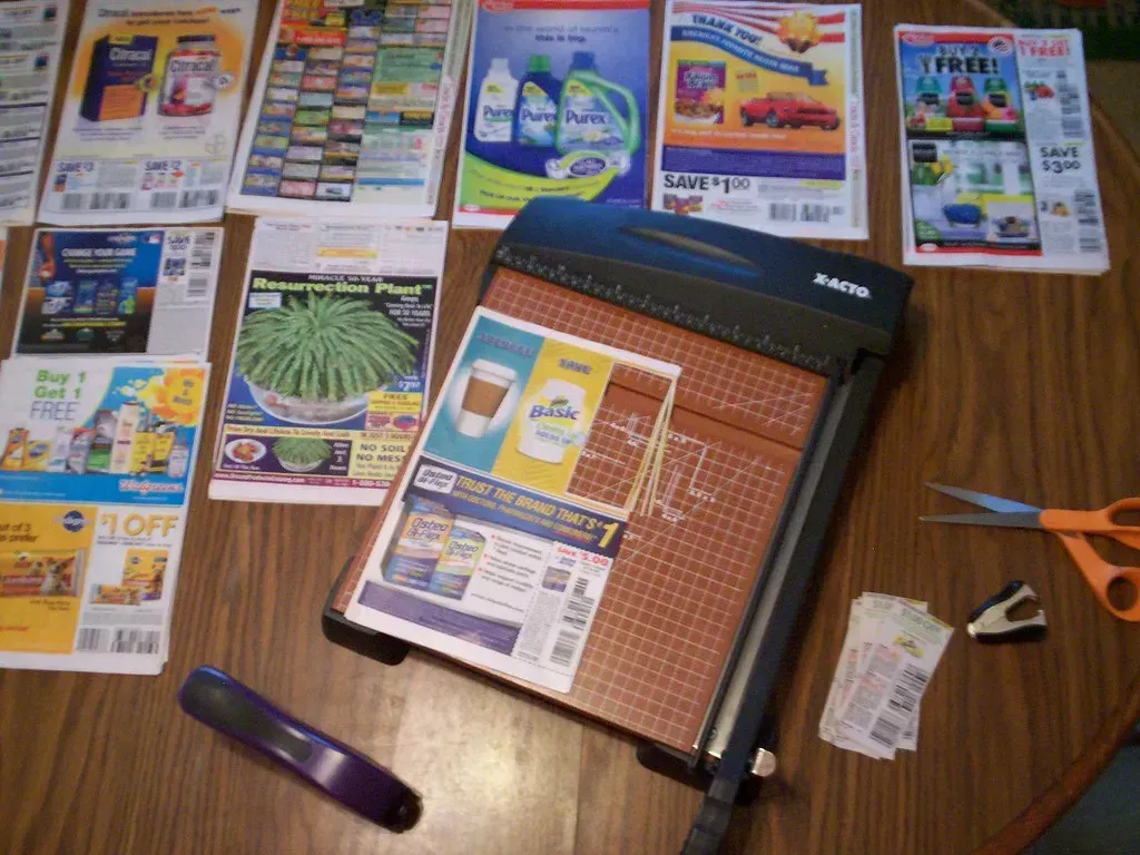 Clipping Coupons and Waiting for Sales (JacindaWalker, Flickr, CC BY 2.0)