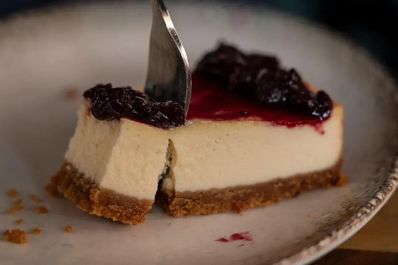 11. Philadelphia Cheesecake Snack Bars (Image Credits: Pixabay)
