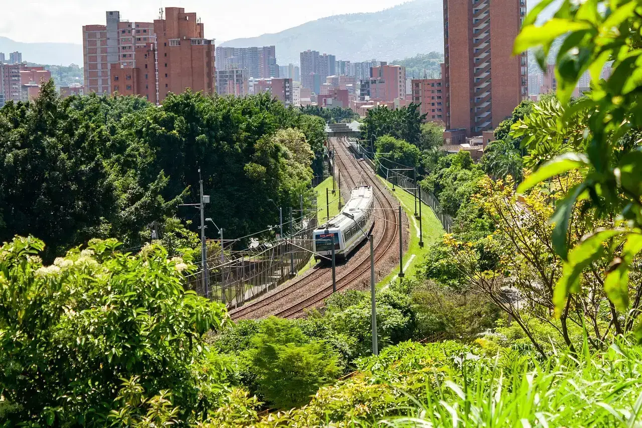 Medellín, Colombia: The City of Eternal Spring Turns Complicated (Image Credits: Pixabay)