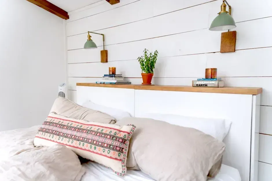 Shiplap Accent Walls (Image Credits: Pexels)