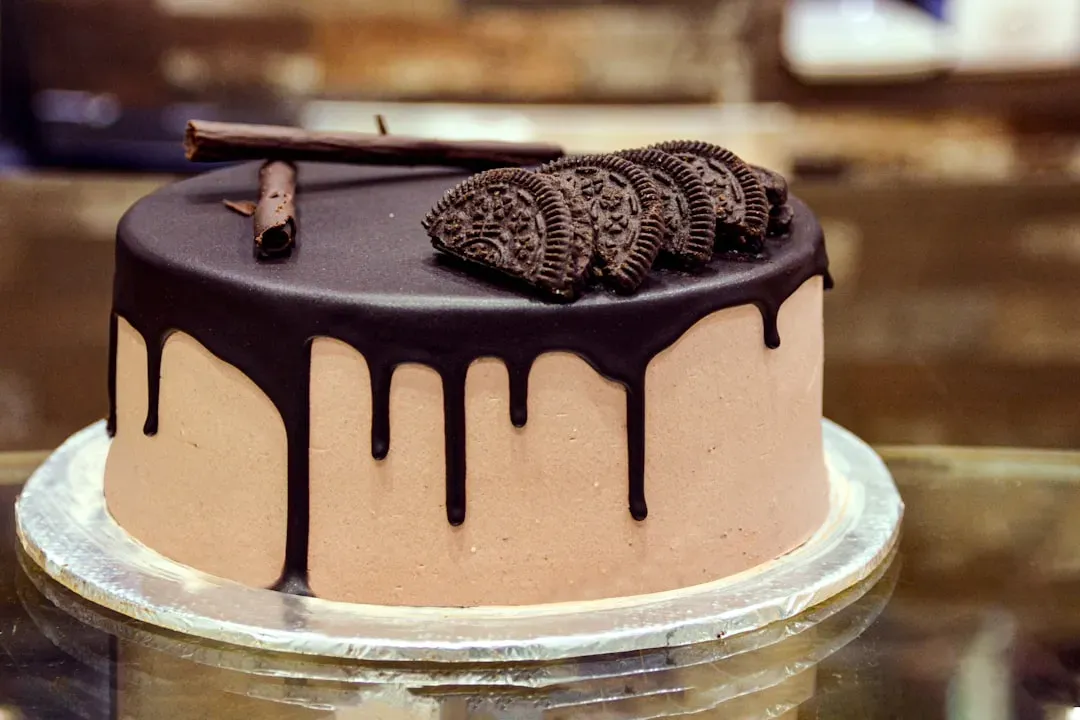 1. Chocolate Cake: The Undisputed Crowd-Pleaser (Image Credits: Unsplash)