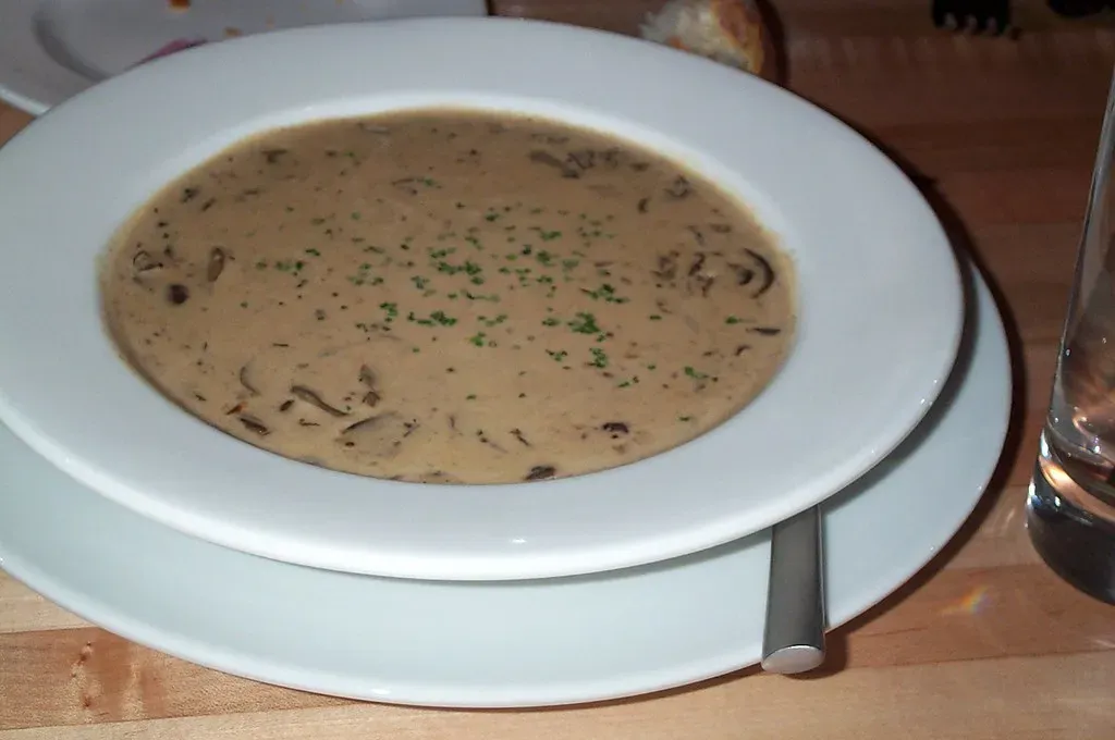 1. Condensed Cream of Mushroom Soup: The Great Equalizer (stu_spivack, Flickr, CC BY-SA 2.0)