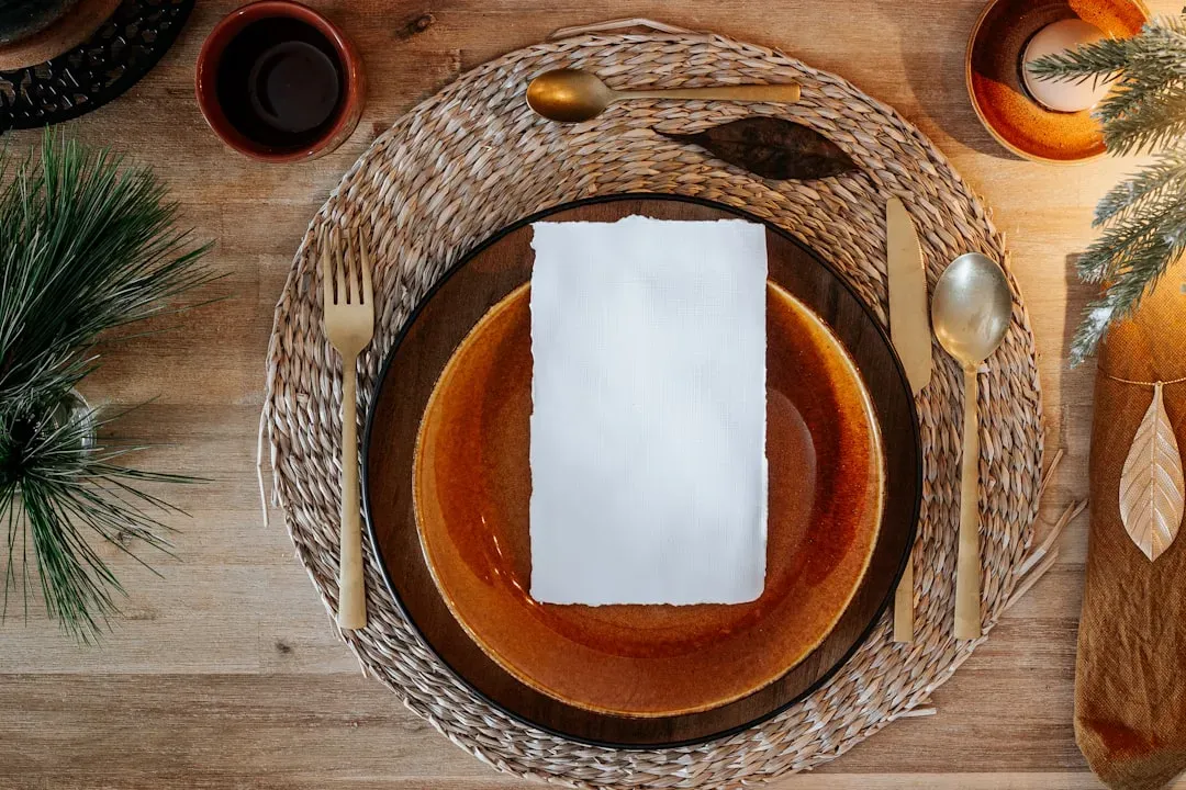 What Actually Matters #3: Your Napkin, Used Properly (Image Credits: Unsplash)