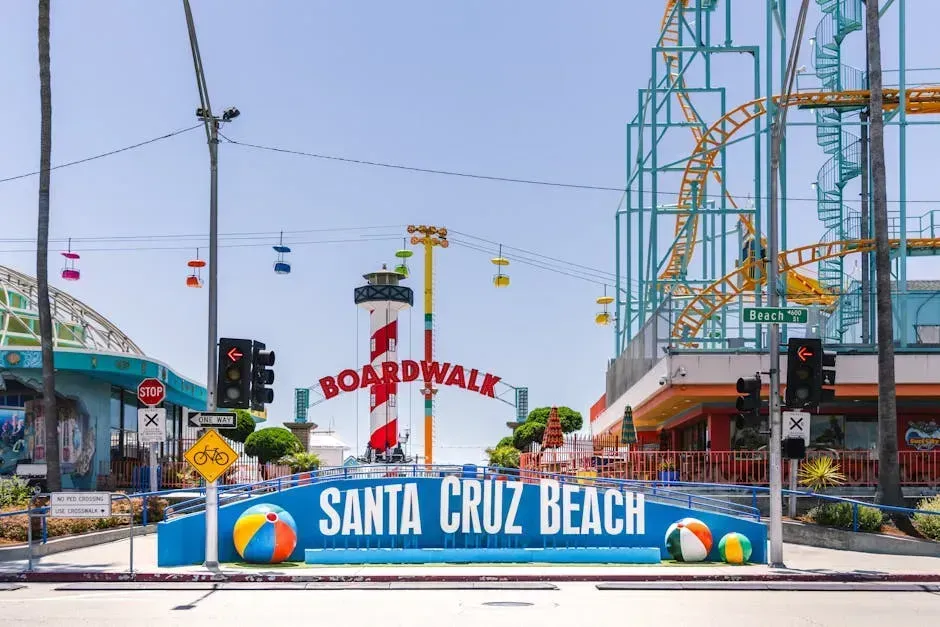 8. Santa Cruz Beach Boardwalk - The Lost Boys (Image Credits: Pexels)