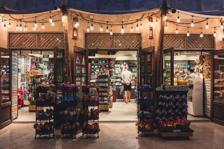 Souvenirs From Tourist Gift Shops (Image Credits: Pexels)