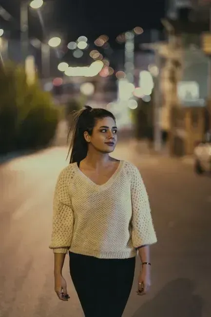 4. Walking alone at night, even in familiar places (Image Credits: Pexels)