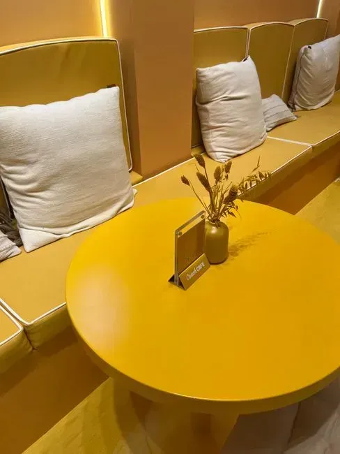 Butter Yellow (Image Credits: Pexels)
