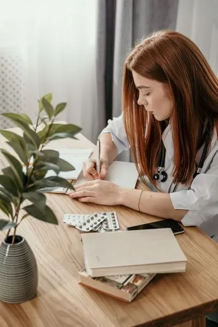4. Not registering prescriptions or carrying medical documentation (Image Credits: Pexels)