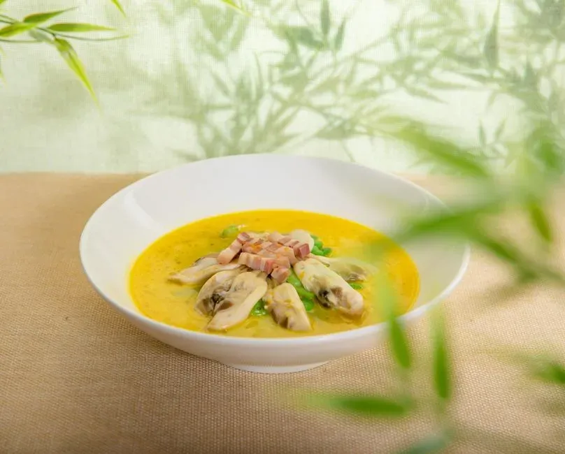 5. Oyster Stew (Image Credits: Pexels)