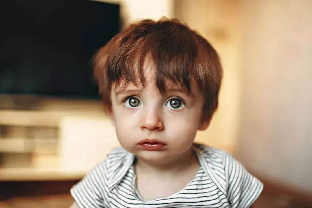 Glassy Eyes and Zoning Out (Image Credits: Unsplash)