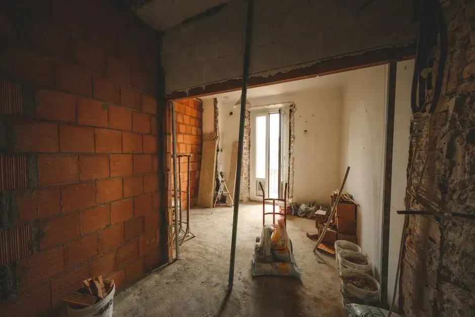 5. Removing or altering load-bearing walls (Image Credits: Pexels)