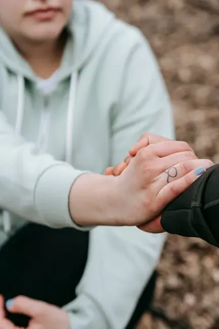 3. Asking a Small, Inconvenient Favor (Image Credits: Pexels)