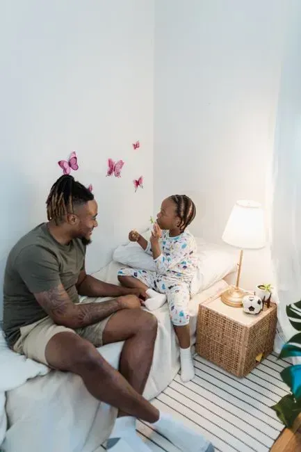 4. Becoming Co-Parents Instead of Partners (Image Credits: Pexels)