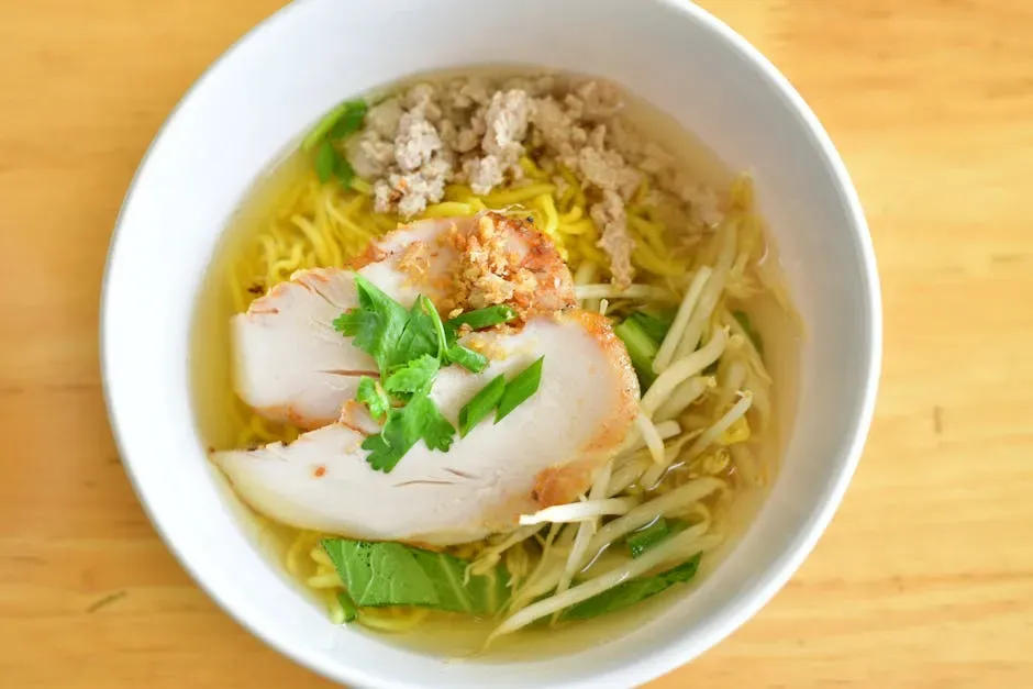 1. Chicken Noodle Soup (Image Credits: Pexels)