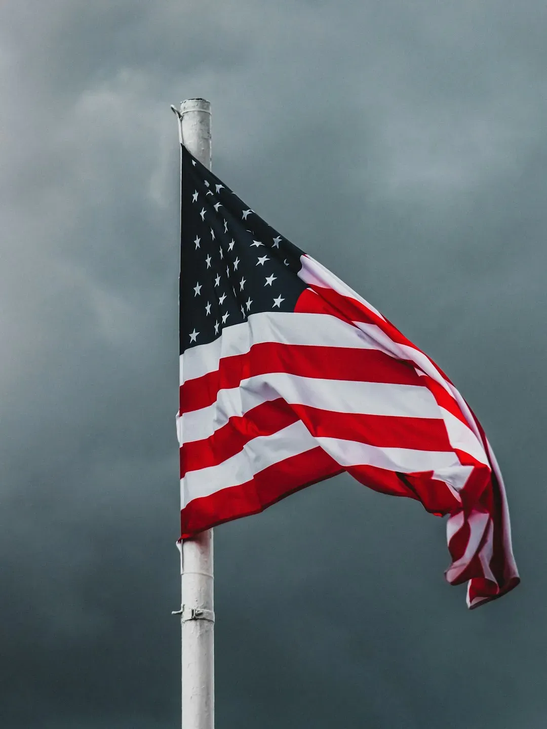 United States: The birthplace of modern tipping expectations (Image Credits: Unsplash)
