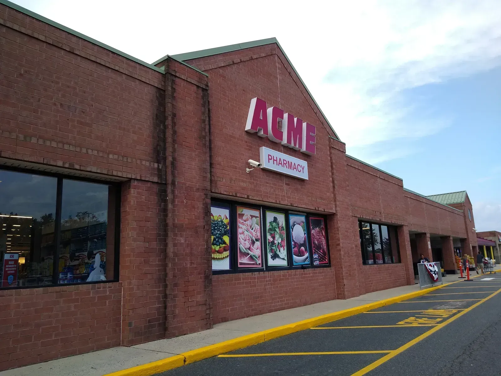 8. ACME Markets (Image Credits: By WhisperToMe, CC0)