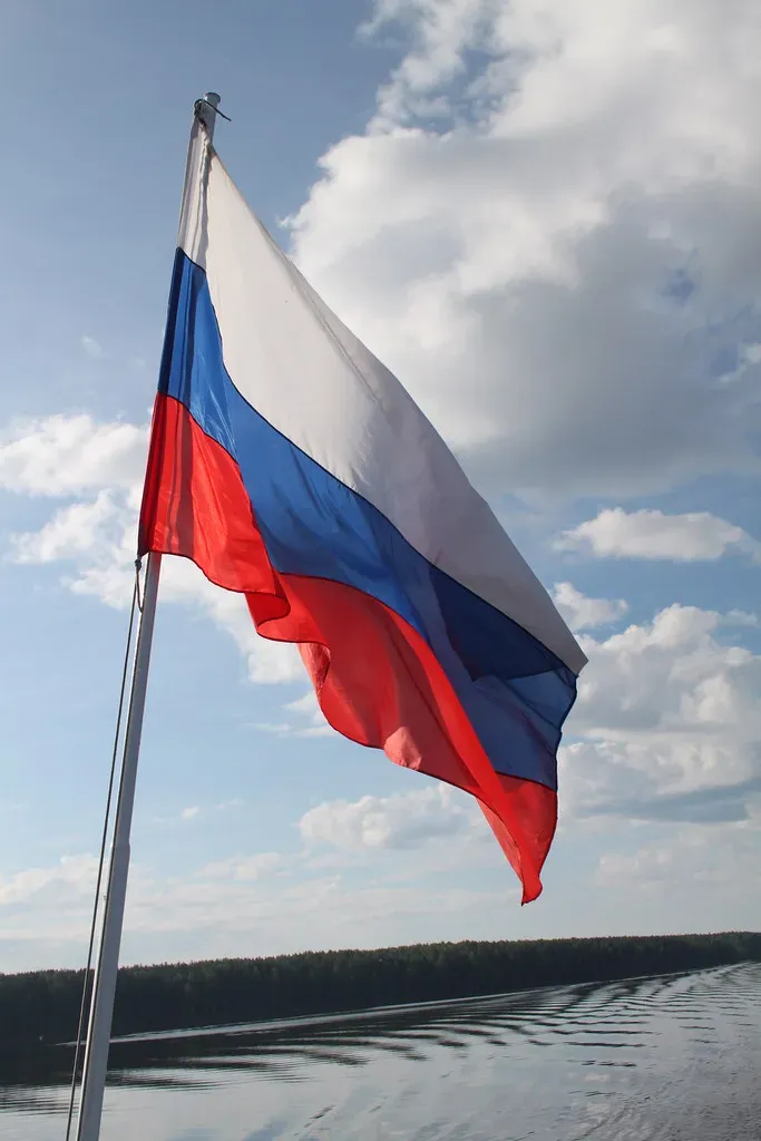 7. Russia - Level 4 With War, Detention Risk, and Arbitrary Enforcement (flowcomm, Flickr, CC BY 2.0)