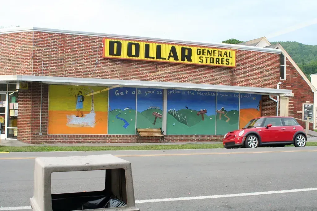 11. Dollar General (Waldo Jaquith, Flickr, CC BY-SA 2.0)