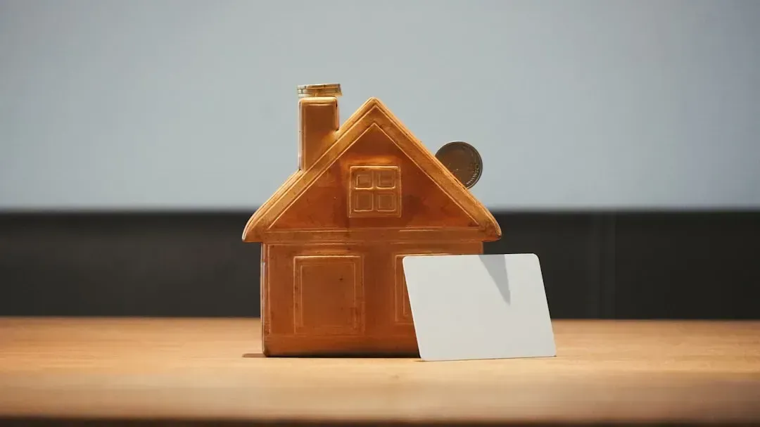 Racing to pay off a low-rate mortgage before retiring (Image Credits: Unsplash)