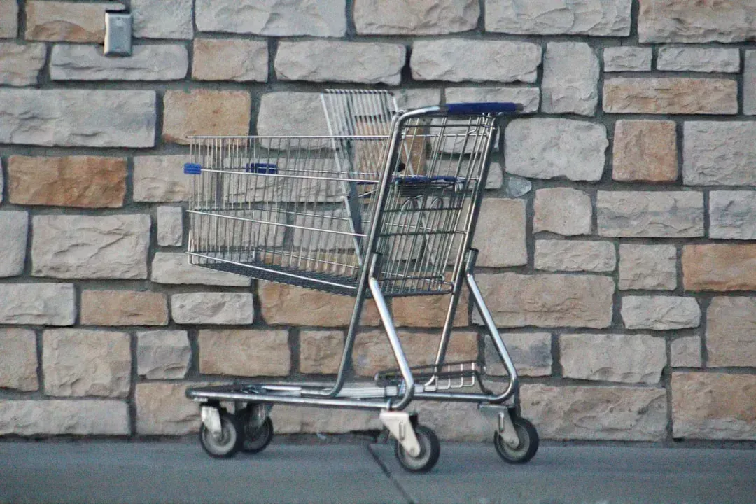 Parking your cart sideways in the aisle (Image Credits: Unsplash)