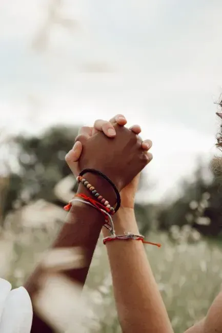 7. Friendships and support outside the marriage (Image Credits: Pexels)