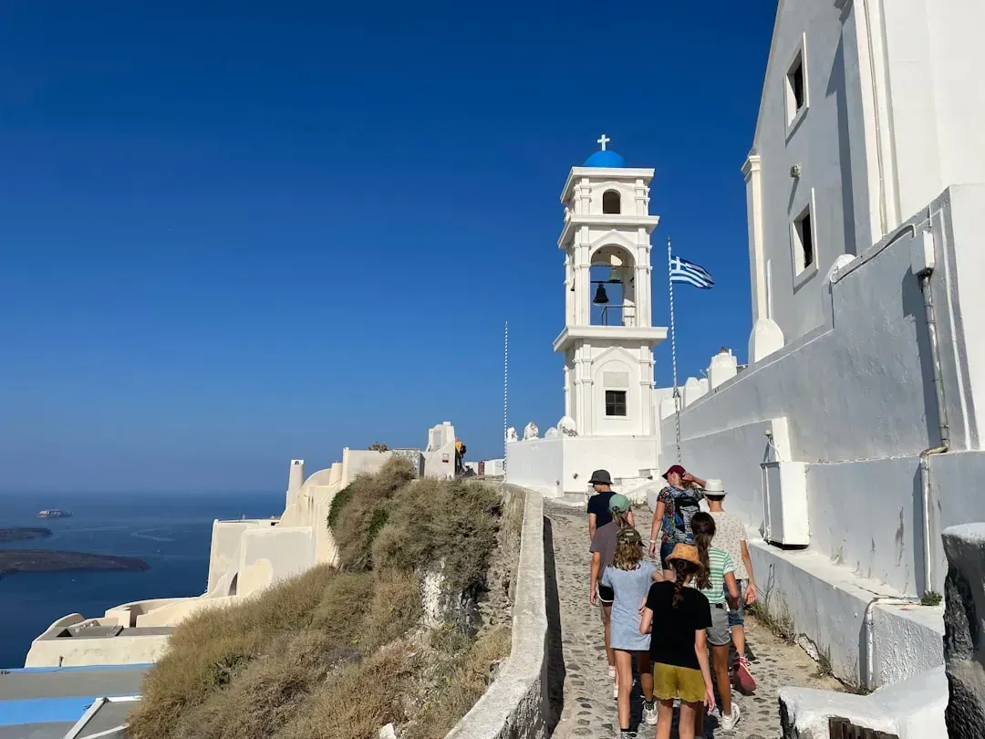 Santorini and Mykonos, Greece (Image Credits: Unsplash)