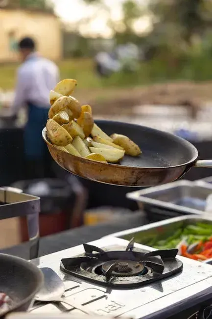 2. Constantly Shaking and Tossing the Pan (Image Credits: Pexels)