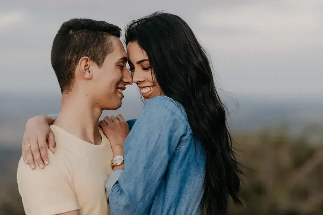 Myth 6: Attraction Fades and Can't Be Rekindled (Image Credits: Unsplash)
