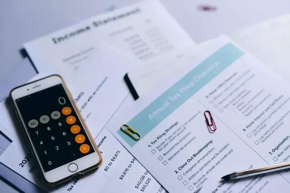 8. A Household Financial Summary Sheet (Image Credits: Pexels)