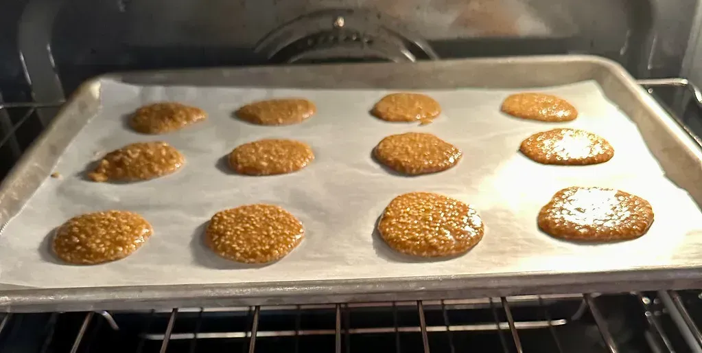 2. Benne Wafers (clorgiepics, Flickr, CC BY 2.0)
