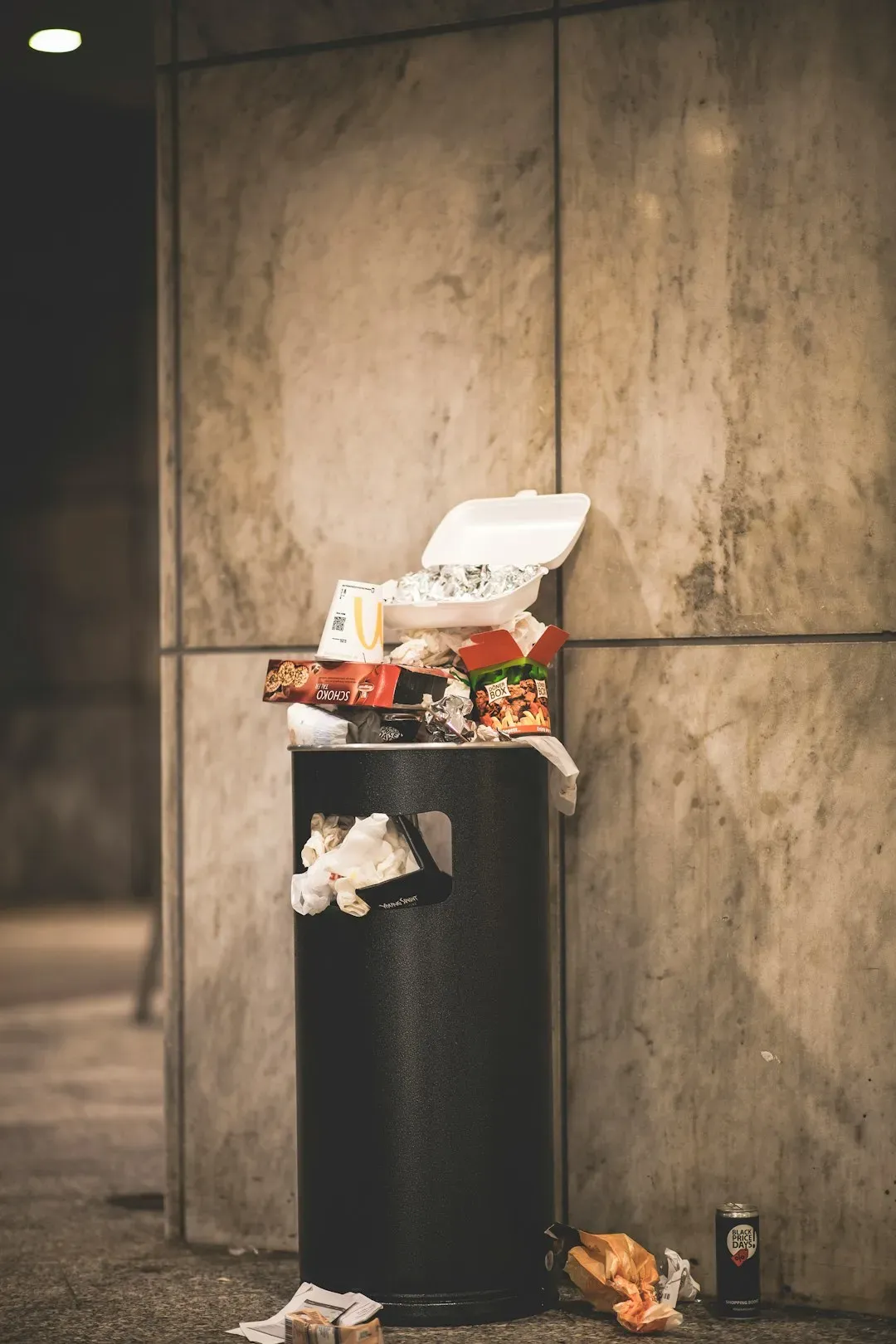3. An Almost Physical Reaction to Wasted Food (Image Credits: Unsplash)