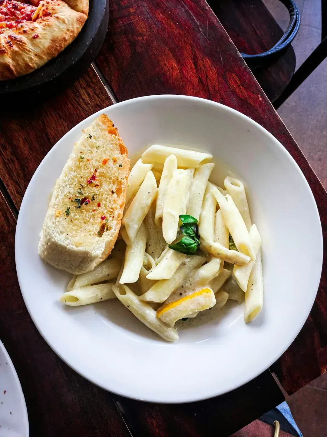 13 Small Things Home Cooks Do That Guests Truly Appreciate - Our ...