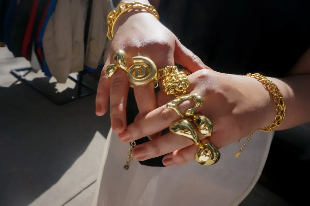 6. Metal-Heavy Jewelry and Chunky Accessories (Image Credits: Unsplash)
