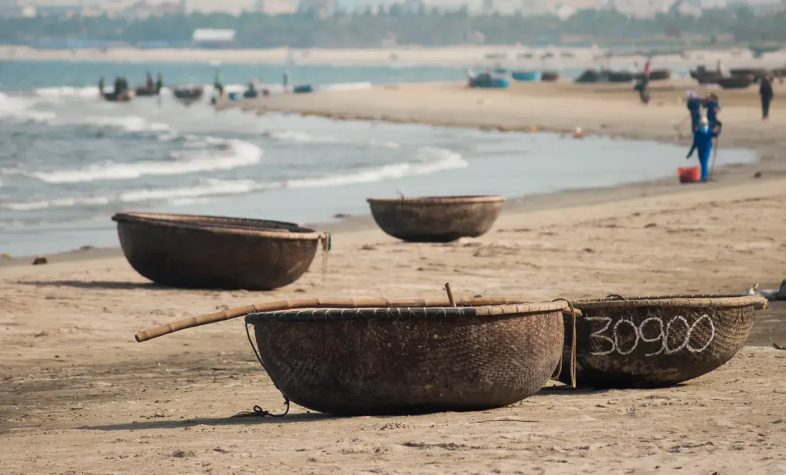 Da Nang and Hoi An, Vietnam: Beach living on a tight budget (By CEphoto, Uwe Aranas, CC BY-SA 3.0)