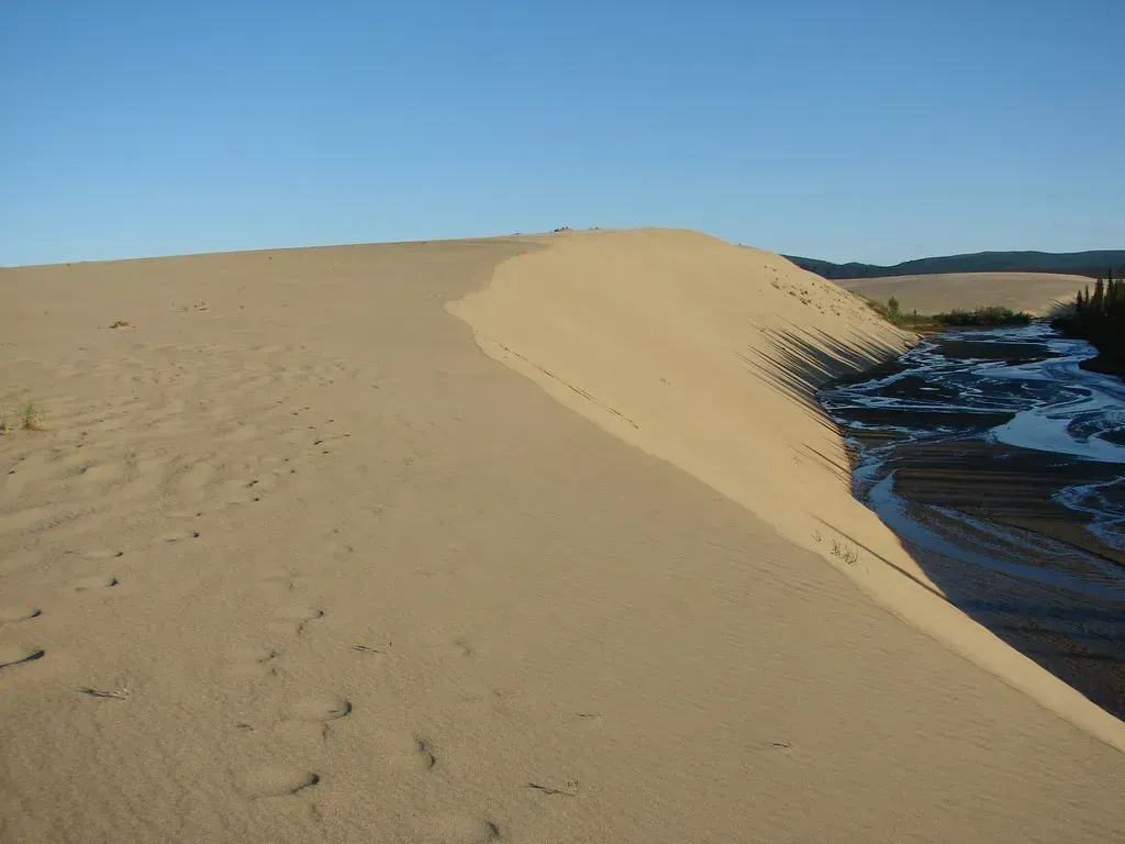 3. Kobuk Valley National Park, Alaska - Sand Dunes in the Arctic (Western Arctic National Parklands, Flickr, CC BY 2.0)