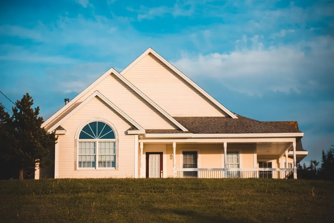 A Listing Price That Defies the Data (Image Credits: Unsplash)